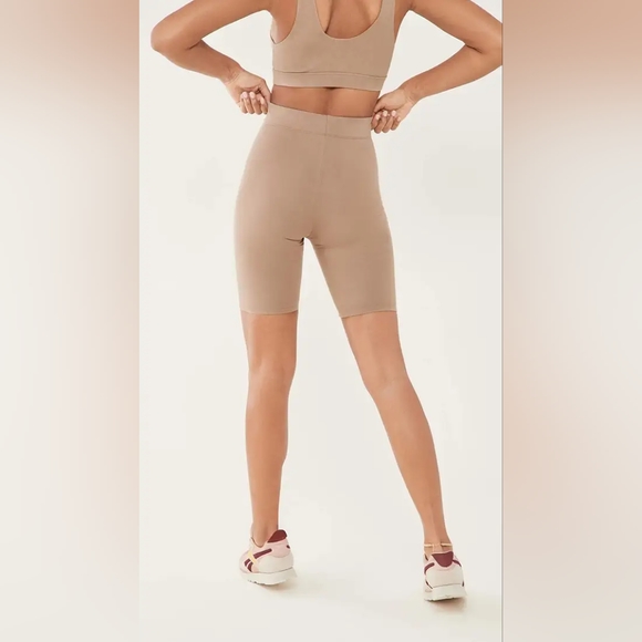 NWT Good American Essential Lounge Bike Shorts - Picture 2 of 14